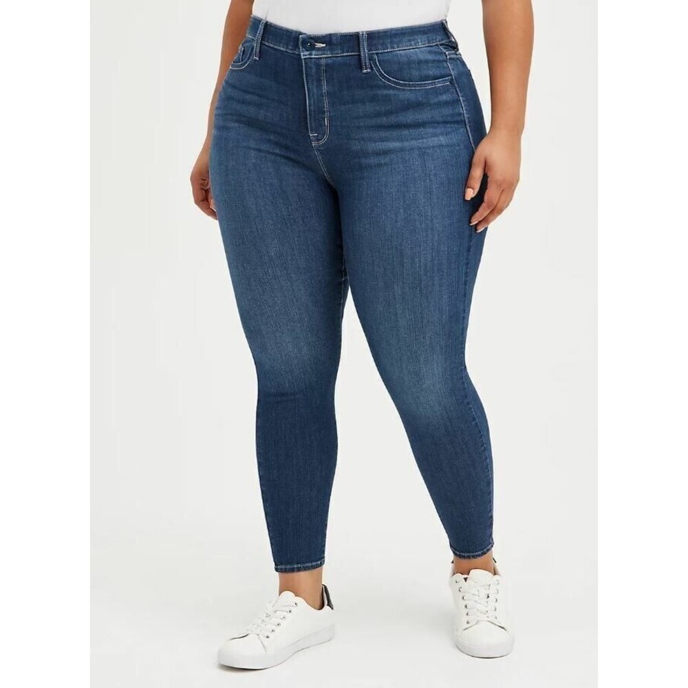 TORRID Premium Stretch Sky High  Jeans Denim Skinny Blue Women's Size‎ 20S Short